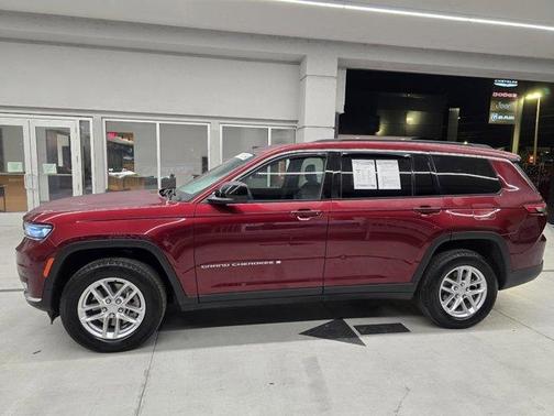 2024 Jeep Grand Cherokee L Laredo