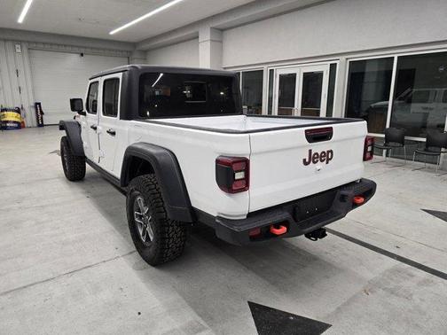 2025 Jeep Gladiator Mojave