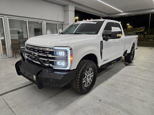 2023 Ford F-350 Lariat Super Duty