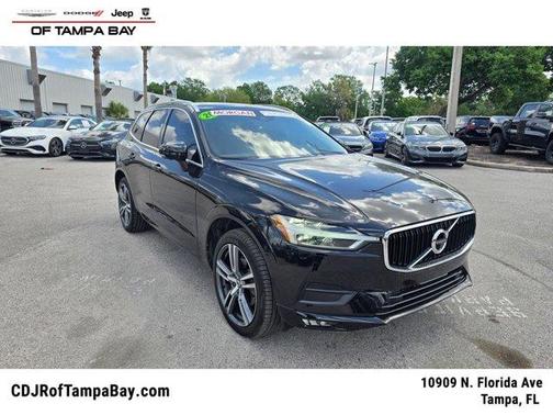 2020 Volvo XC60 T5 Momentum