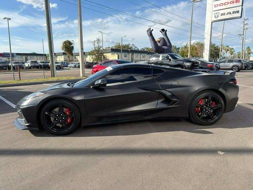 2022 Chevrolet Corvette Stingray w/1LT
