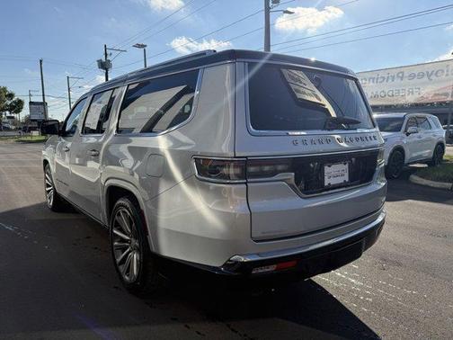 2023 Jeep Grand Wagoneer L Series II