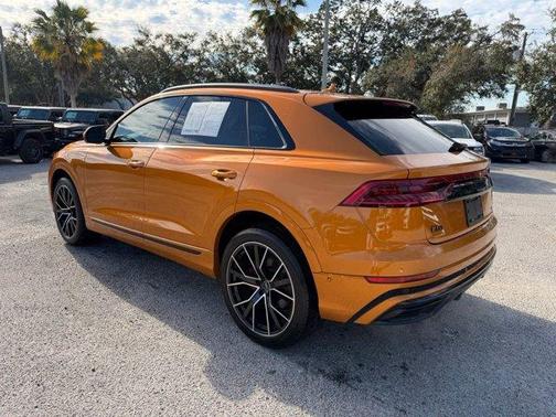2023 Audi Q8 55 Premium Plus