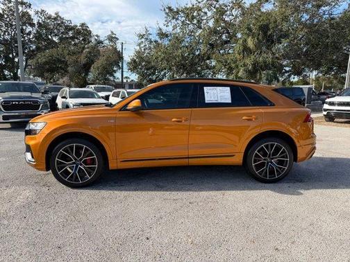 2023 Audi Q8 55 Premium Plus
