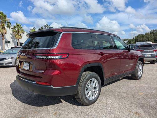 2025 Jeep Grand Cherokee L Laredo