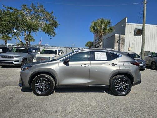 2024 Lexus NX 250 Premium