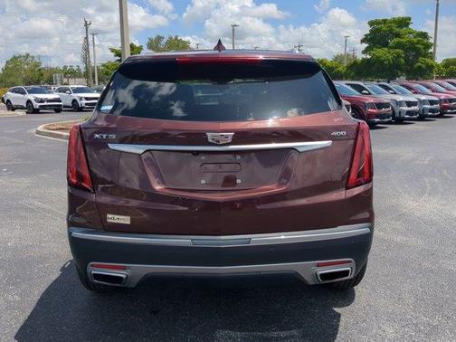 2023 Cadillac XT5 Premium Luxury