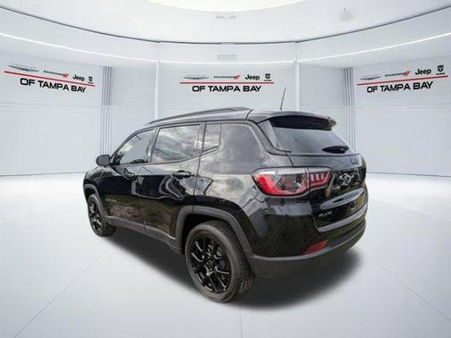 Diamond Black 2026 Jeep Compass Latitude