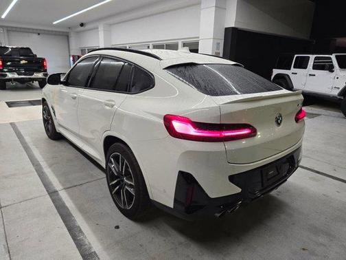 Alpine White 2023 BMW X4 M AWD