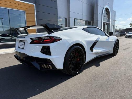 2023 Chevrolet Corvette Stingray w/1LT