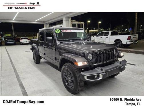 2024 Jeep Gladiator Sport