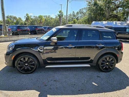 2023 MINI Countryman SIGNATURE
