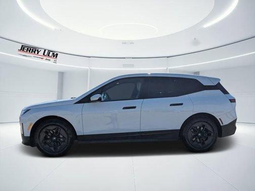 Alpine White 2023 BMW iX xDrive50