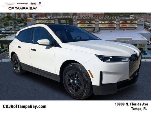 Alpine White 2023 BMW iX xDrive50