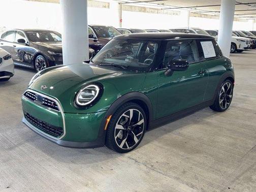 2025 MINI Hardtop SIGNATURE