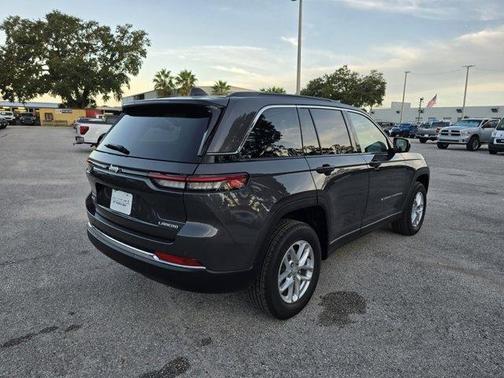 2025 Jeep Grand Cherokee Laredo X