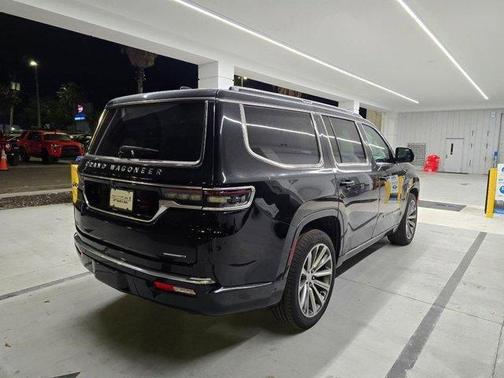 Diamond Black 2022 Jeep Grand Wagoneer Series II