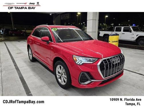 2025 Audi Q3 45 S line Premium