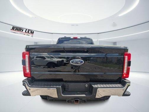 2023 Ford F-350 Lariat Super Duty