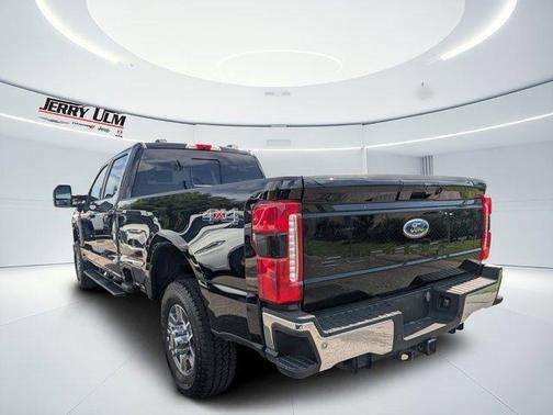 2023 Ford F-350 Lariat Super Duty