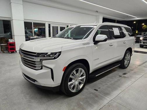 Iridescent Pearl Tricoat 2021 Chevrolet Tahoe High Country