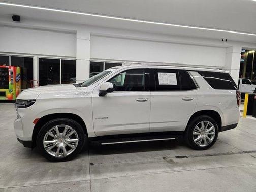 Iridescent Pearl Tricoat 2021 Chevrolet Tahoe High Country