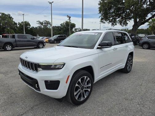 2023 Jeep Grand Cherokee Overland
