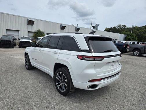 2023 Jeep Grand Cherokee Overland