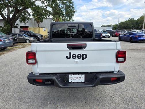2025 Jeep Gladiator Sport S