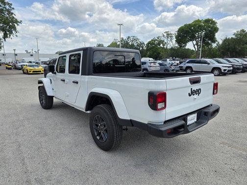 2025 Jeep Gladiator Sport S