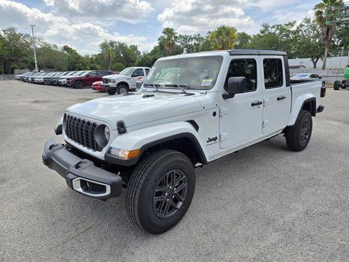 2025 Jeep Gladiator Sport S