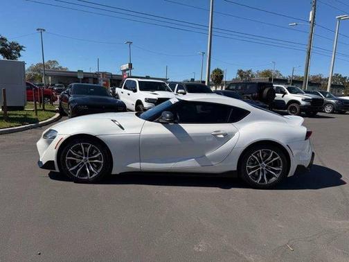 2021 Toyota Supra 2.0