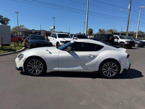 2021 Toyota Supra 2.0