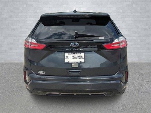 2022 Ford Edge ST Line