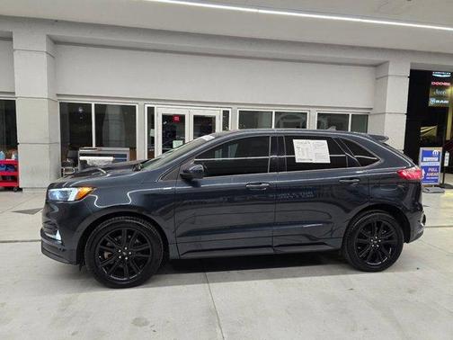 2022 Ford Edge ST Line