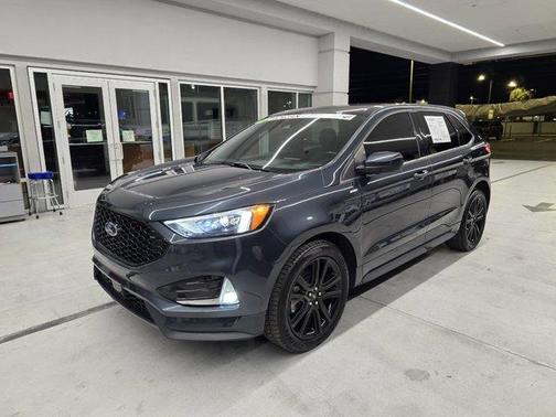 2022 Ford Edge ST Line