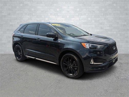 2022 Ford Edge ST Line