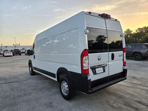 2023 RAM ProMaster 2500 High Roof
