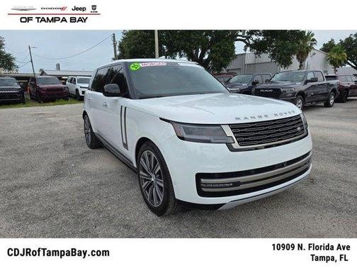 Fuji White 2025 Land Rover Range Rover AUTOBIOGRAPHY