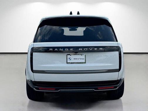 Fuji White 2025 Land Rover Range Rover AUTOBIOGRAPHY
