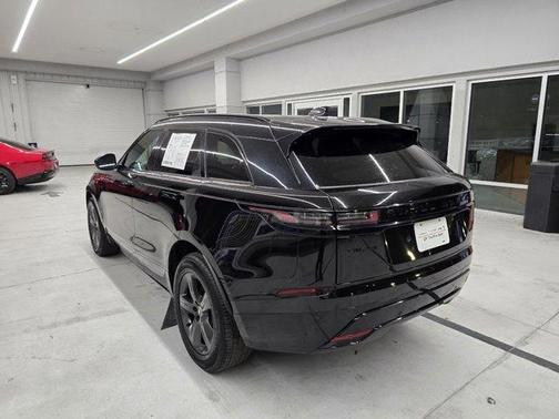 2025 Land Rover Range Rover Velar P250 Dynamic SE