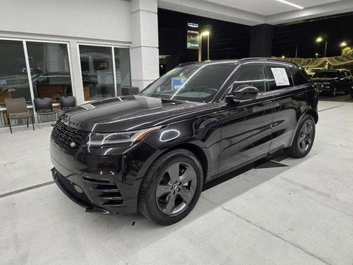 2025 Land Rover Range Rover Velar P250 Dynamic SE