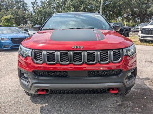 2025 Jeep Compass Trailhawk