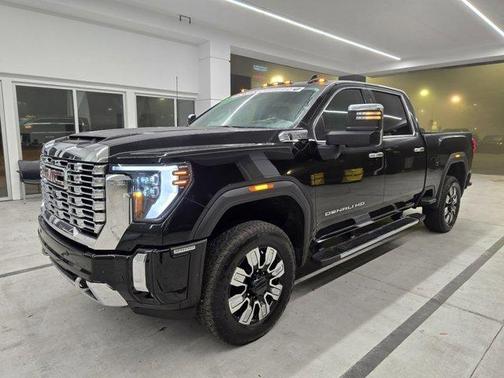 2024 GMC Sierra 2500 Denali