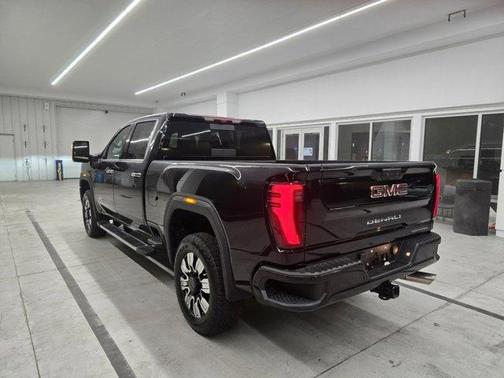 2024 GMC Sierra 2500 Denali