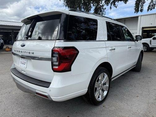 2023 Ford Expedition Platinum