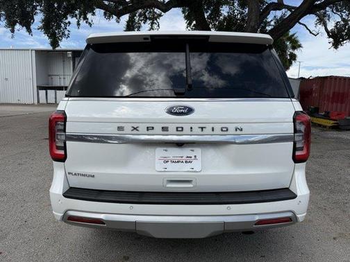 2023 Ford Expedition Platinum