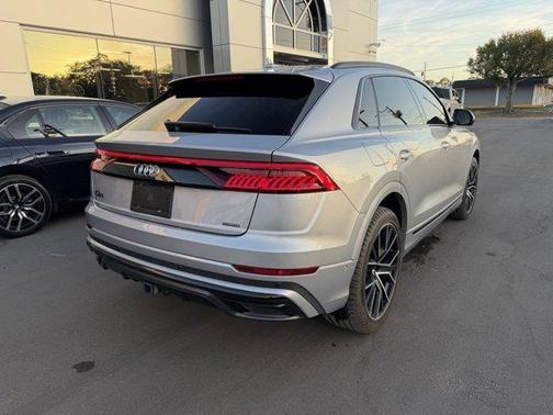 2021 Audi Q8 55 Premium Plus