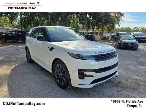Fuji White 2024 Land Rover Range Rover Sport Dynamic SE