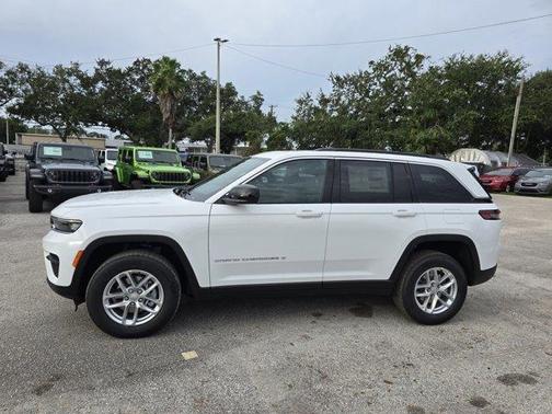 2025 Jeep Grand Cherokee Laredo X